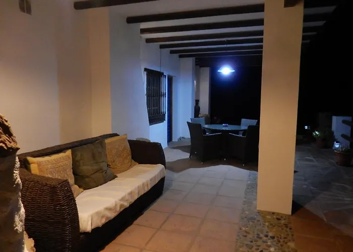 Casa Del Limonero * Guaro